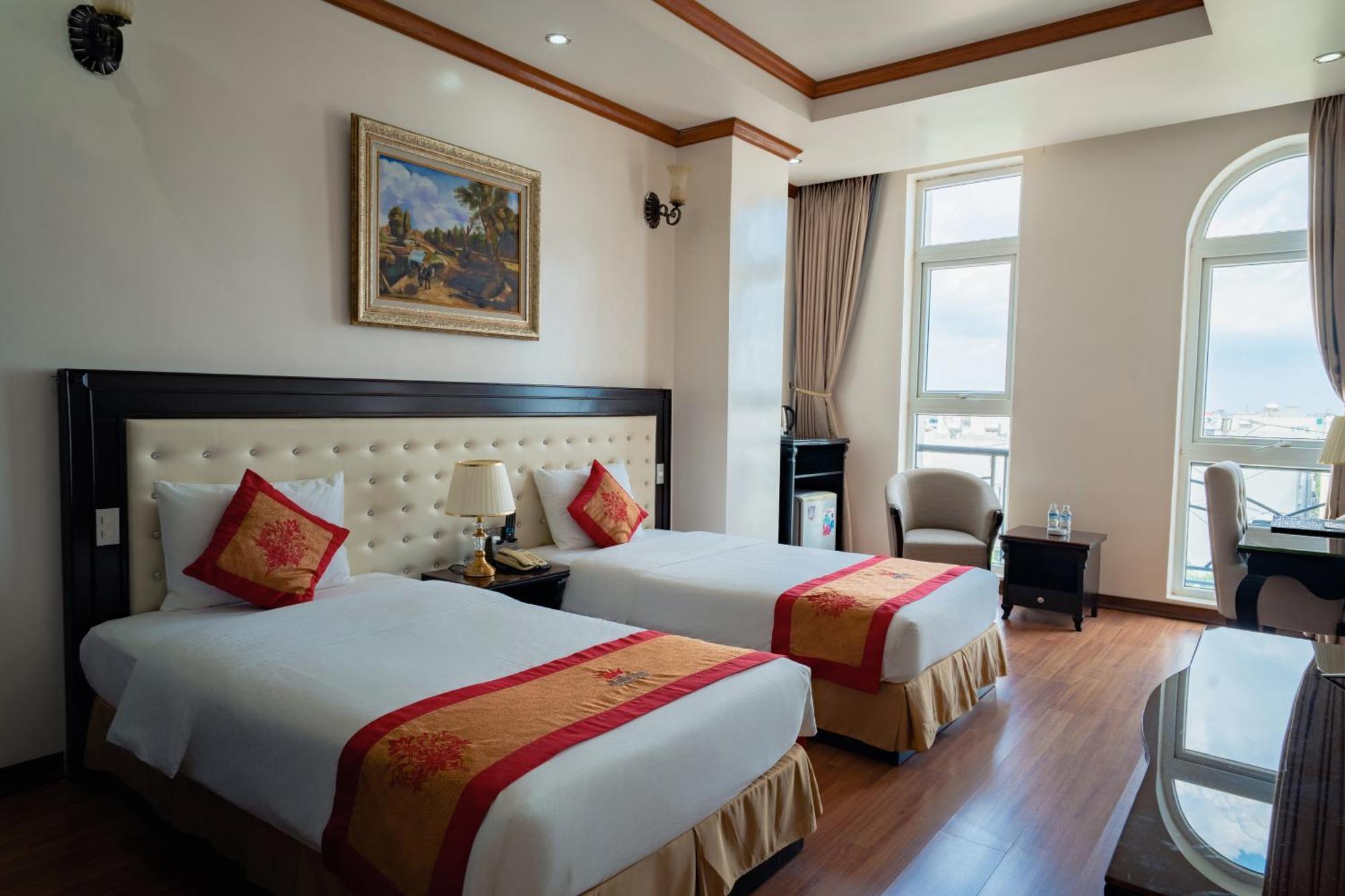 Phuong Anh Hotel 1 Hai Duong Exterior photo