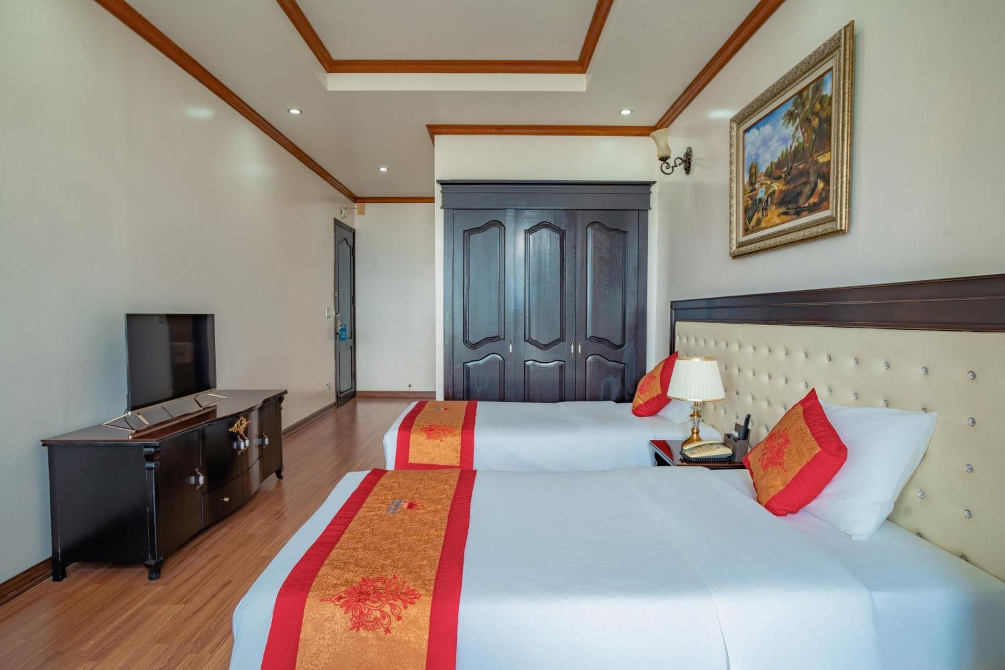 Phuong Anh Hotel 1 Hai Duong Exterior photo