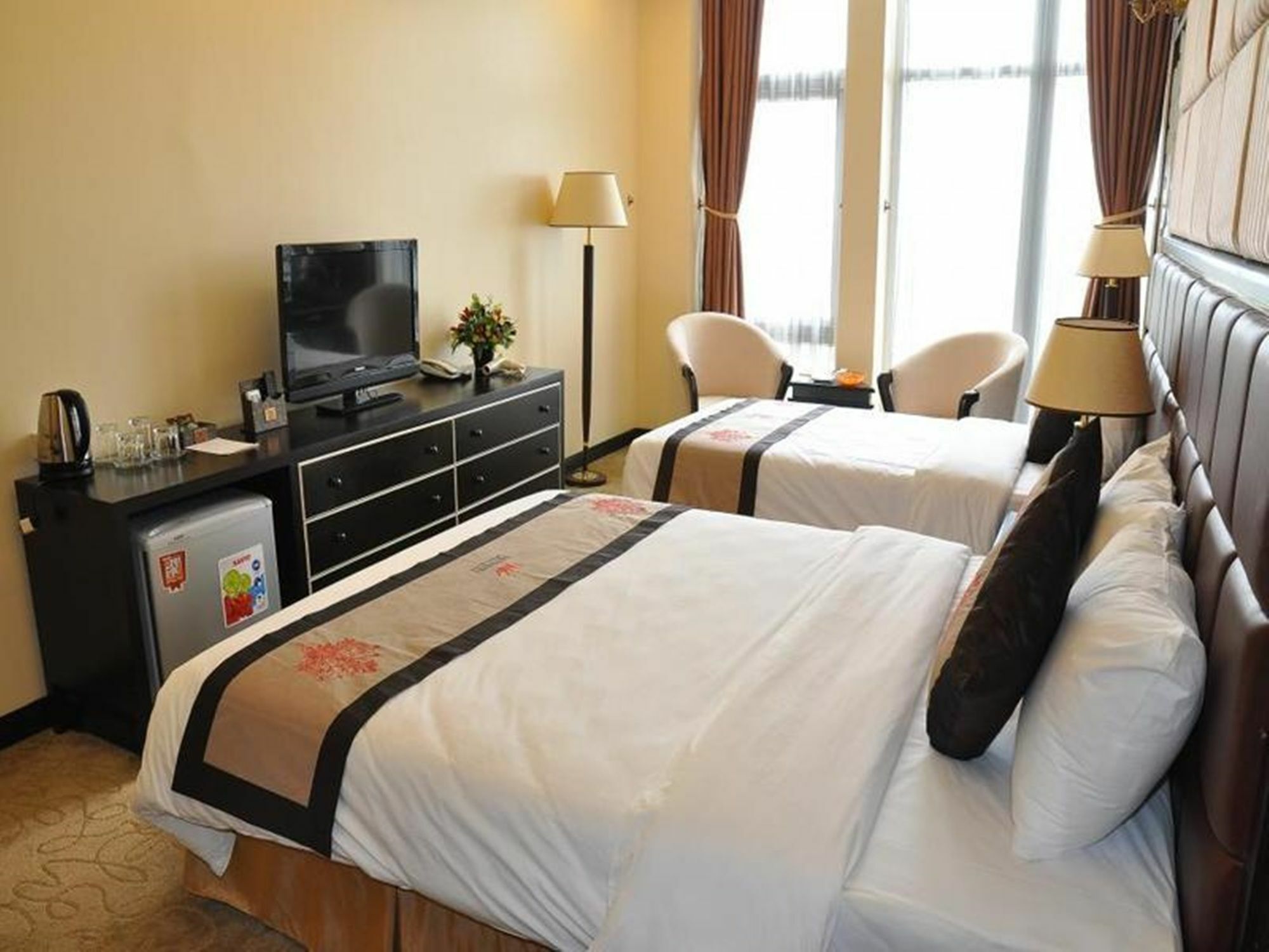 Phuong Anh Hotel 1 Hai Duong Exterior photo